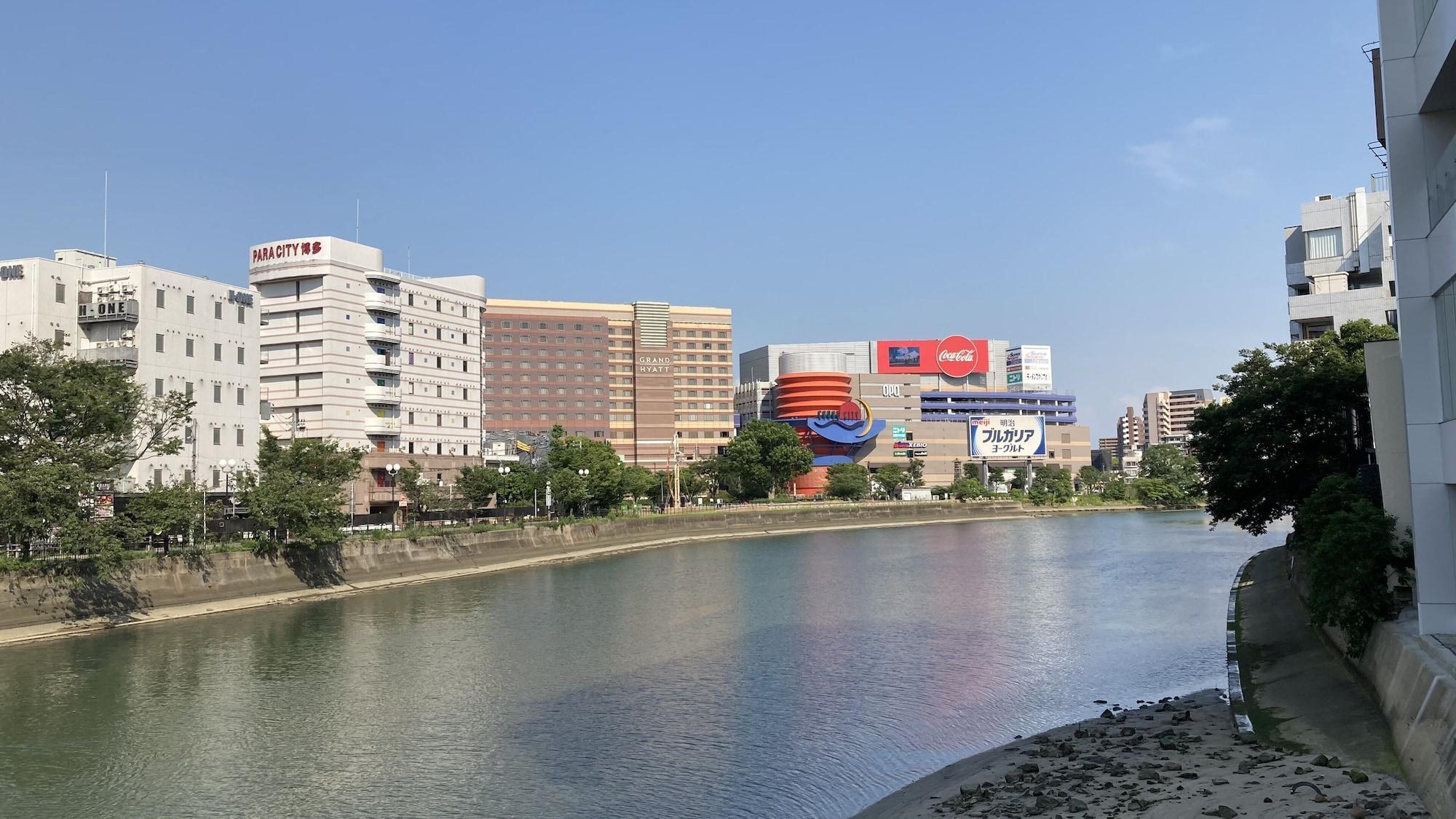 Toyoko Inn Hakata Nishi-Nakasu Fukuoka  Zewnętrze zdjęcie