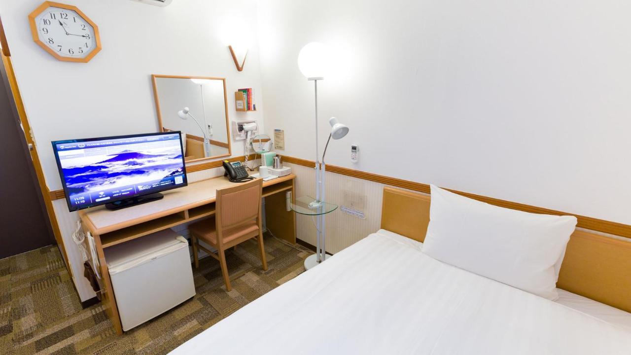 Toyoko Inn Hakata Nishi-Nakasu Fukuoka  Zewnętrze zdjęcie