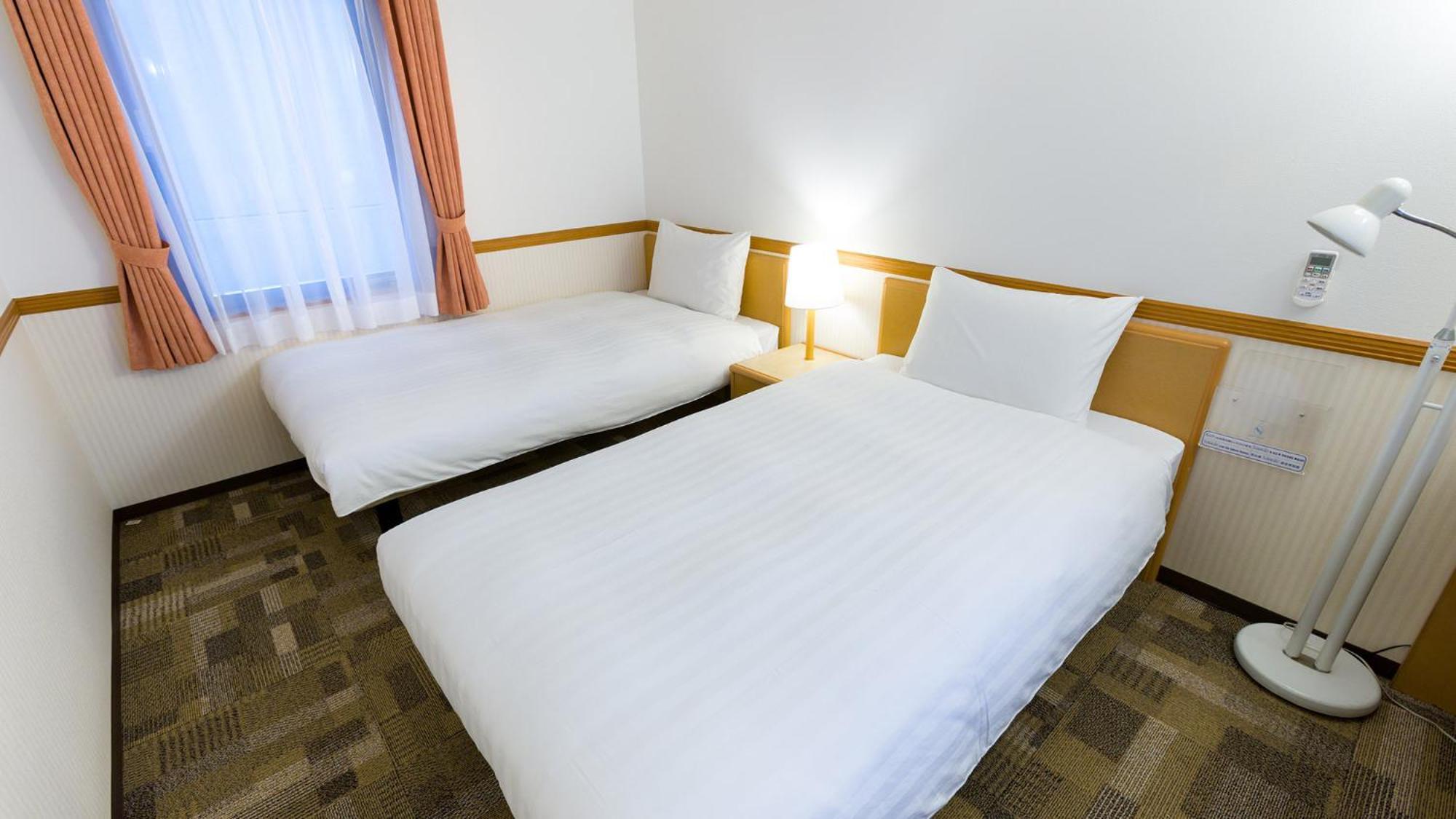 Toyoko Inn Hakata Nishi-Nakasu Fukuoka  Pokój zdjęcie