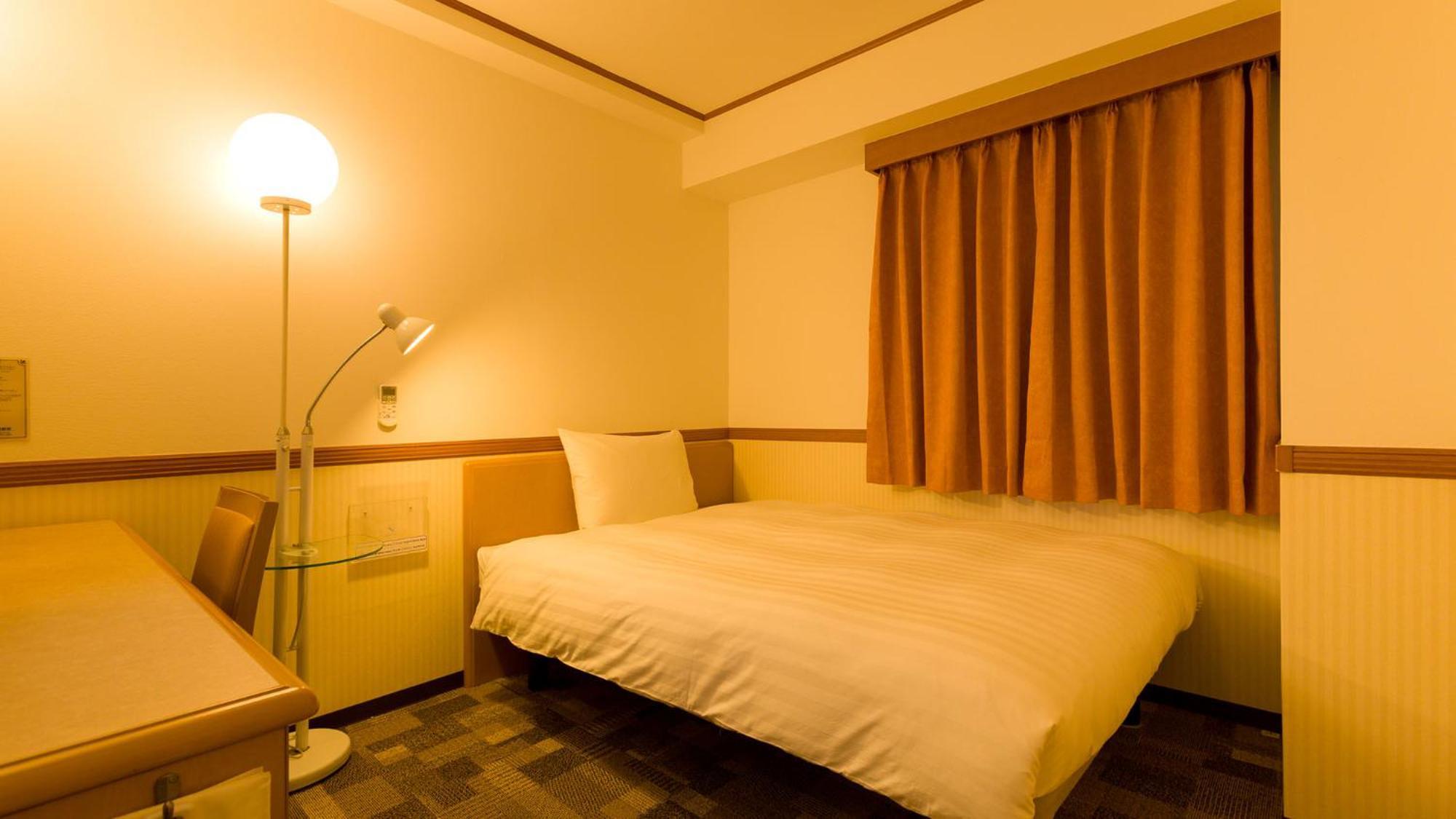 Toyoko Inn Hakata Nishi-Nakasu Fukuoka  Pokój zdjęcie
